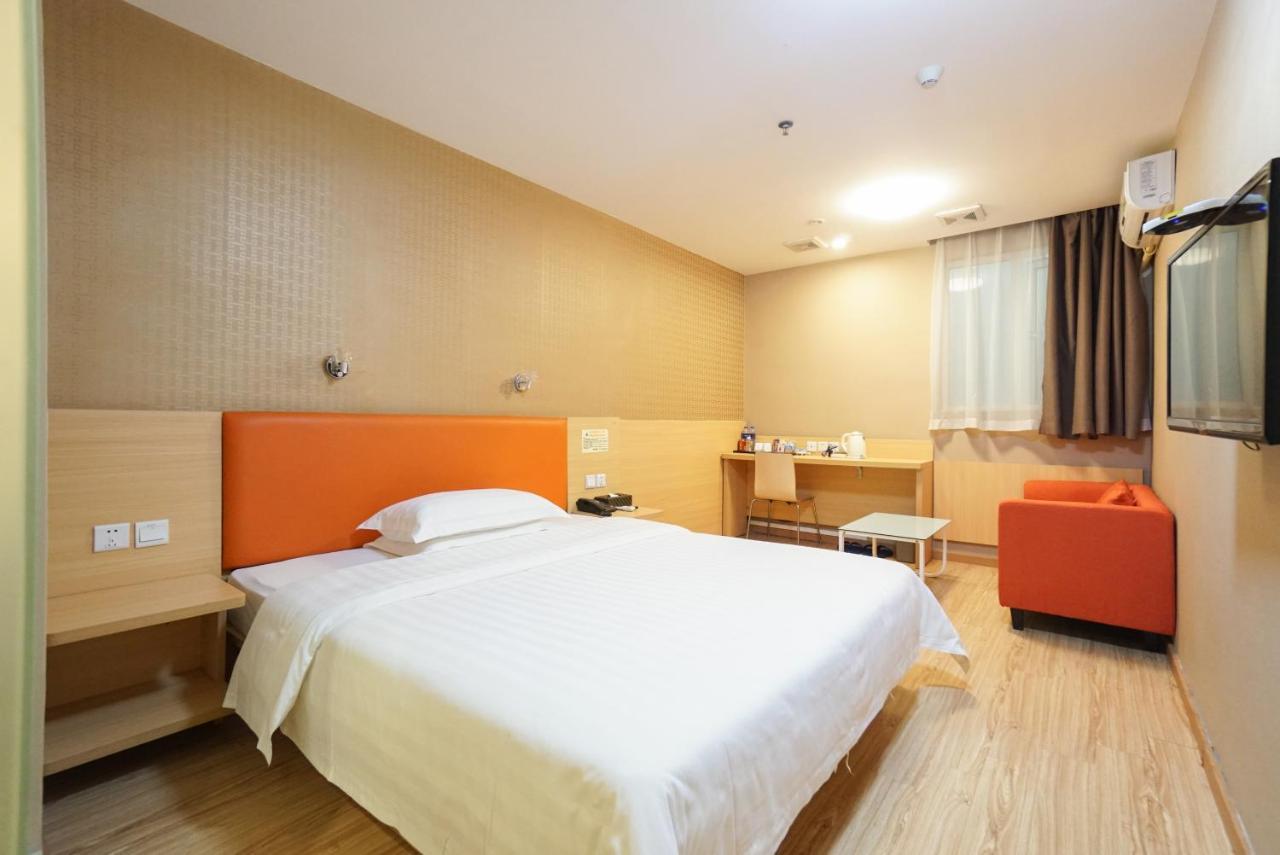 Jia Mei Xin Holiday Hotel Baiyun Airport Branch Quảng Châu Ngoại thất bức ảnh