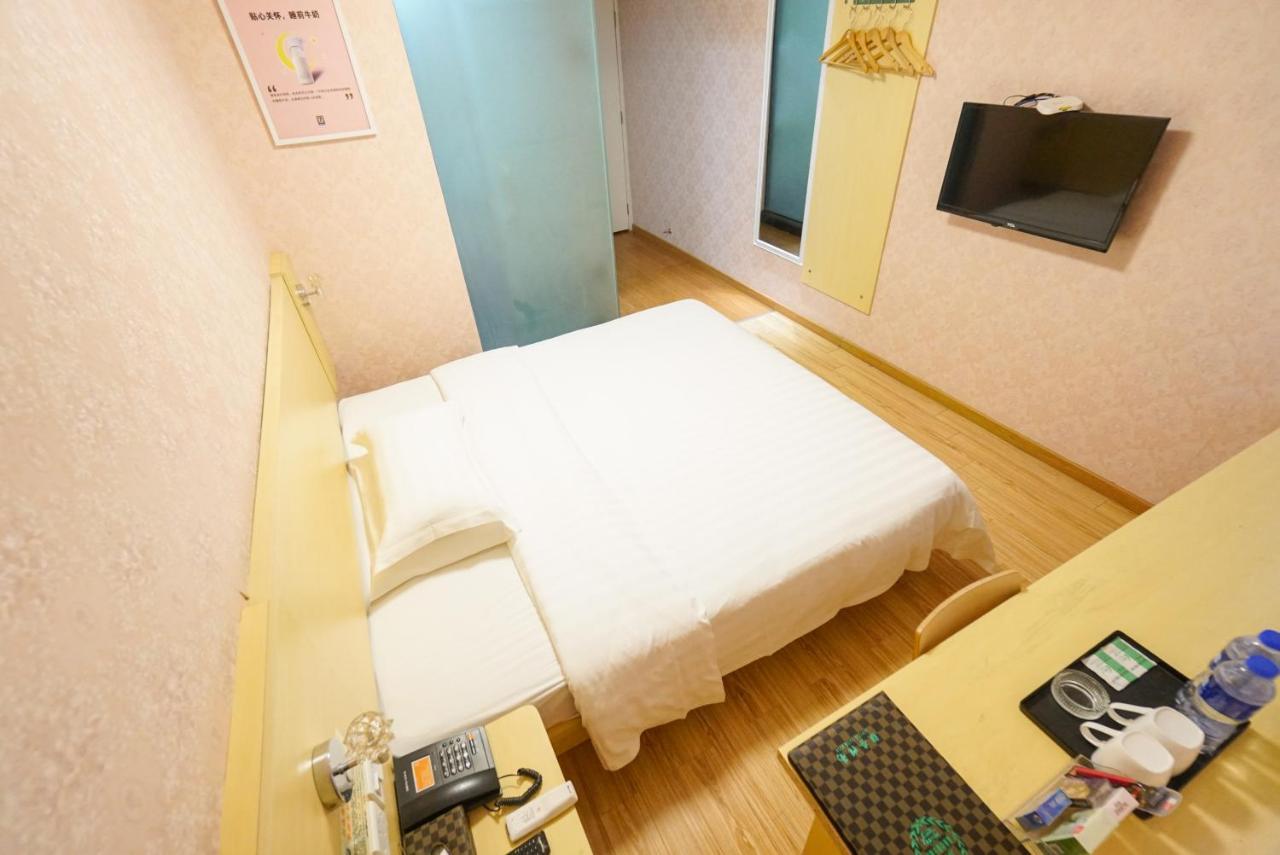 Jia Mei Xin Holiday Hotel Baiyun Airport Branch Quảng Châu Ngoại thất bức ảnh