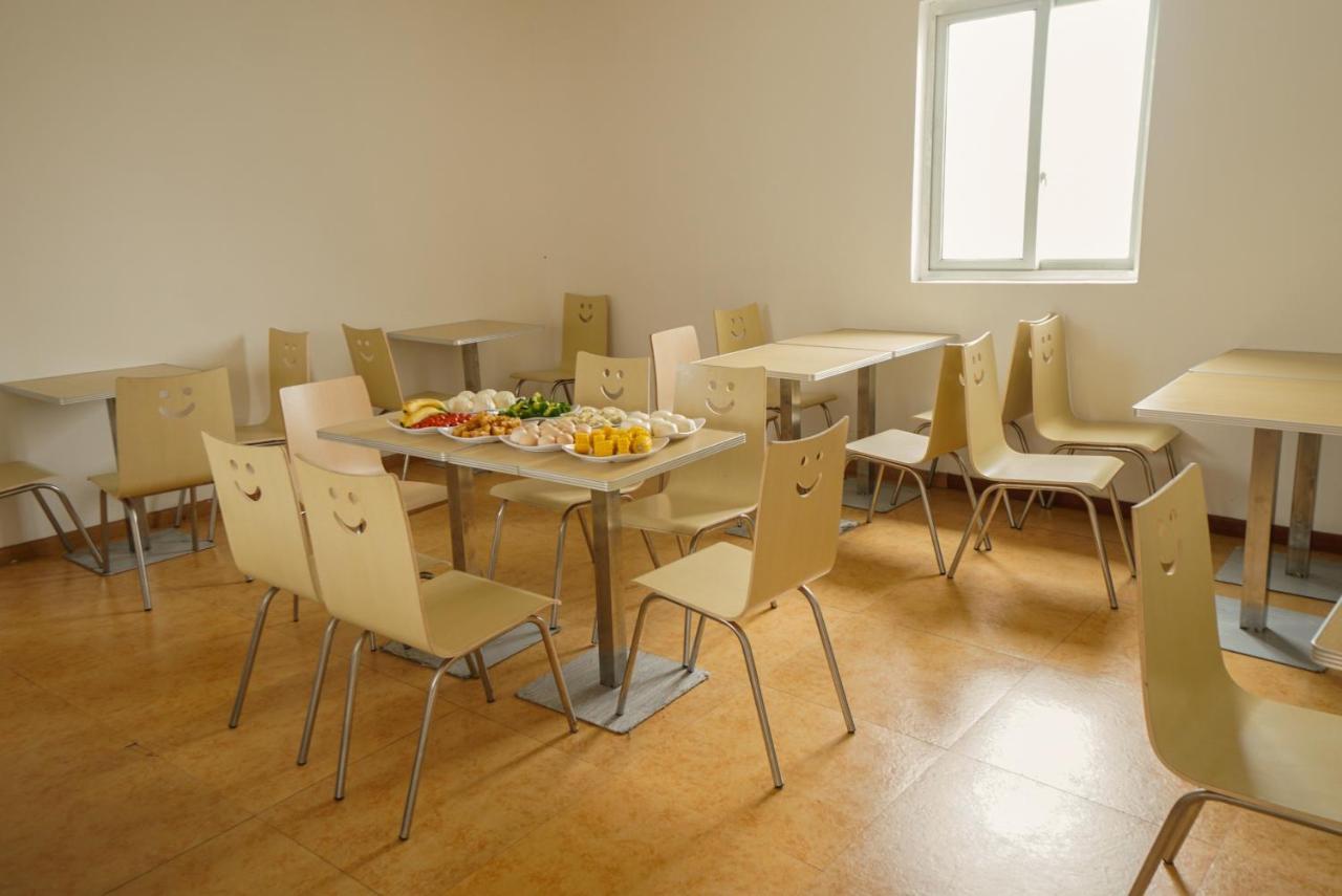 Jia Mei Xin Holiday Hotel Baiyun Airport Branch Quảng Châu Ngoại thất bức ảnh